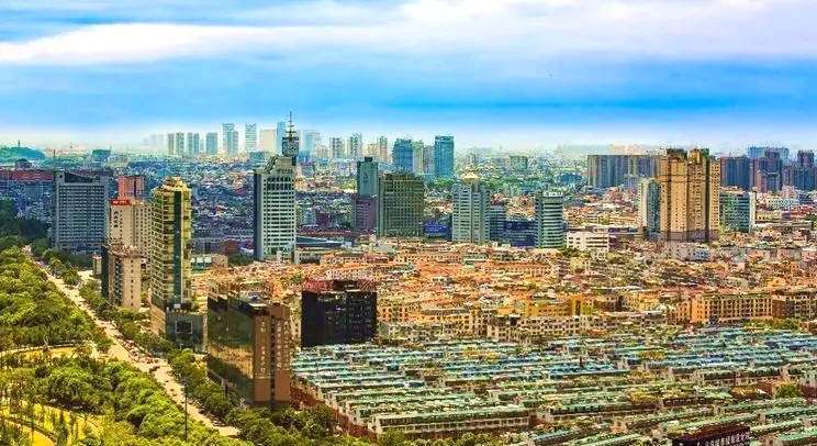 真正的浙江强县，GDP不足1500亿，拥有全省第二大的高铁站