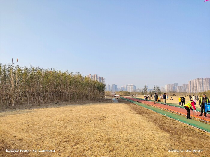 iqooneo855打王者有哪些功能,iqooneo855和竞速版的区别在哪