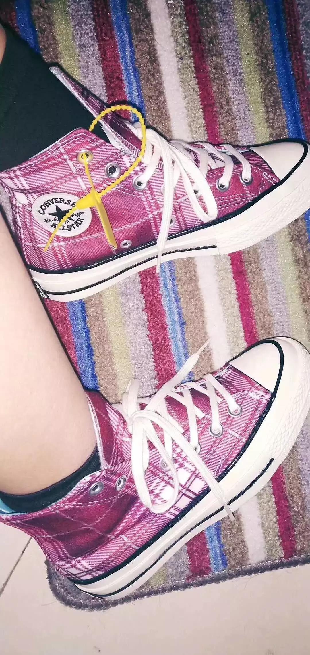 暗访阿迪耐克真的假的,暗访阿迪耐克的视频