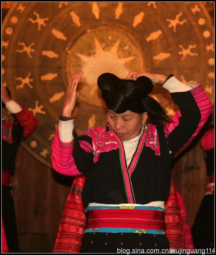 奇观：广西红瑶美女长发世界第一,图