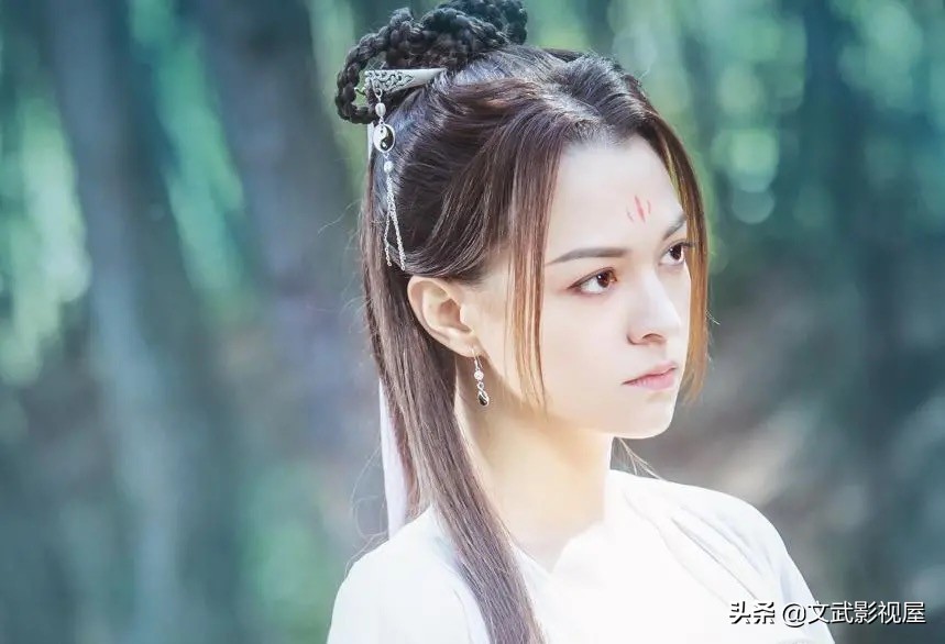 从前有座灵剑山王舞对战两大长老,从前有座灵剑山王舞暴露实力