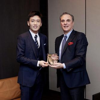 张康阳国际米兰夺冠奖金,张康阳董事长特别奖