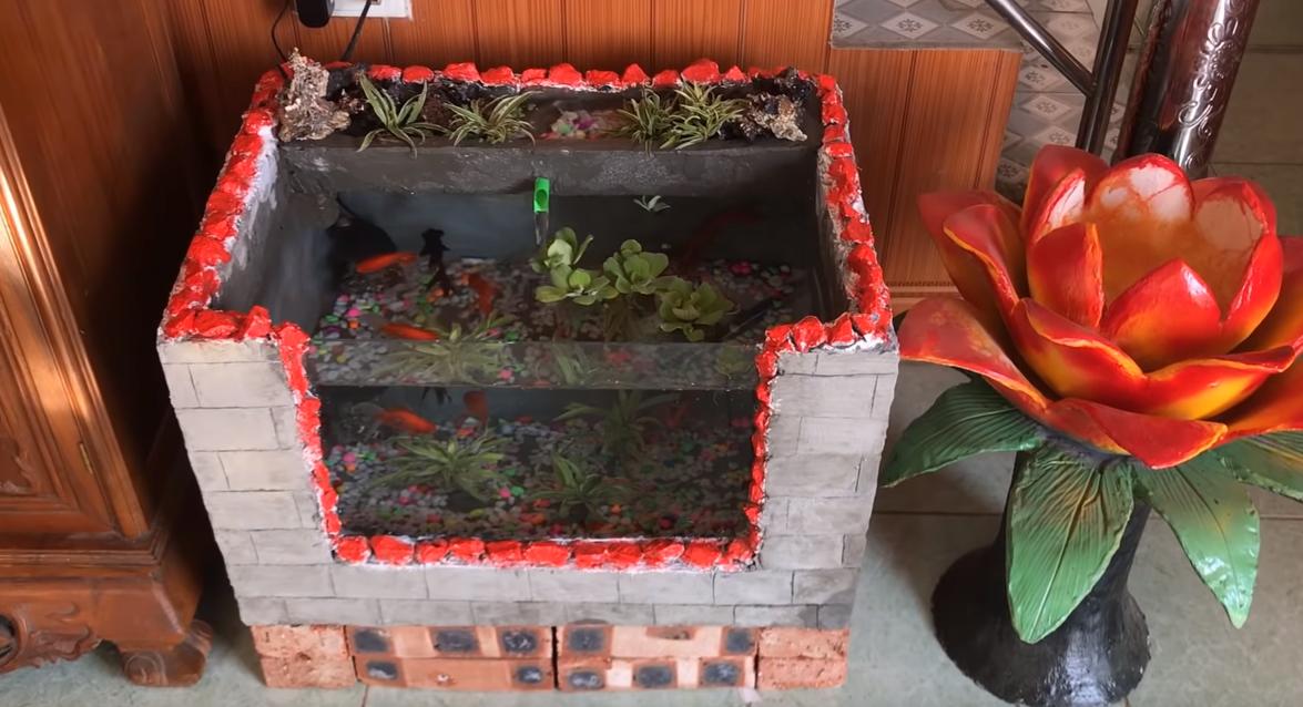 在家自做泡沫箱鱼缸,泡沫箱制作鱼缸养鱼