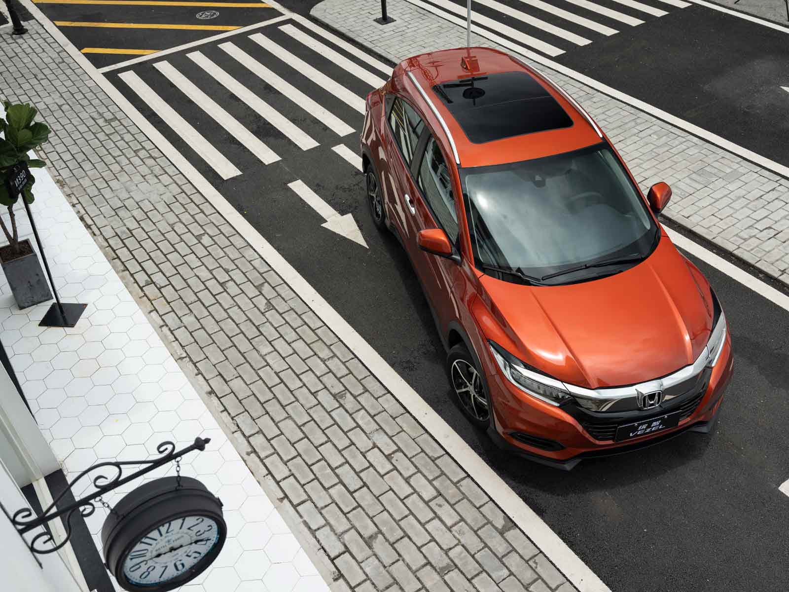 思域1.5t省油还是缤智1.8l的省油,10款本田缤智