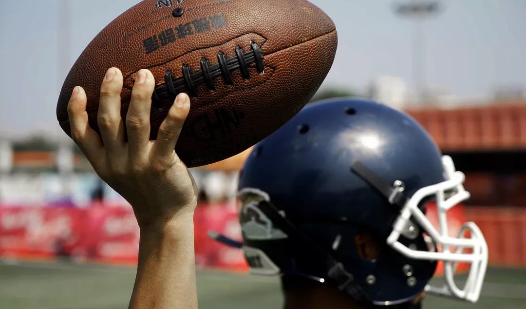 nfl美式橄榄球魅力,nfl帅气过人