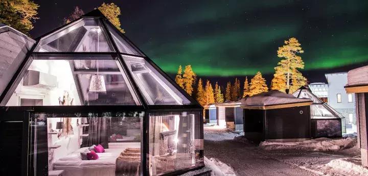 芬兰玻璃屋极光横屏,芬兰极光玻璃屋造价