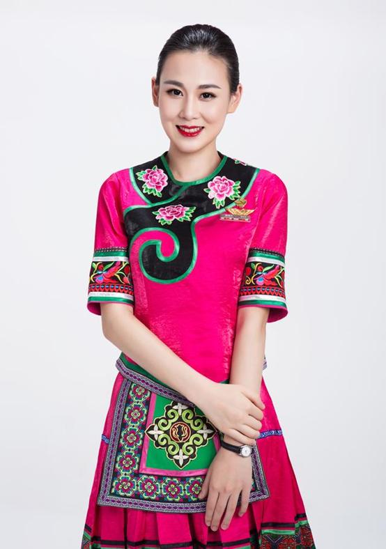 美丽空姐、微笑服务、民族服饰，最具特色航空公司：昆明航空