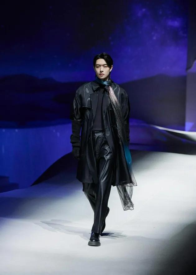 閤而不同，地素时尚借敦煌文化讲了个现代故事