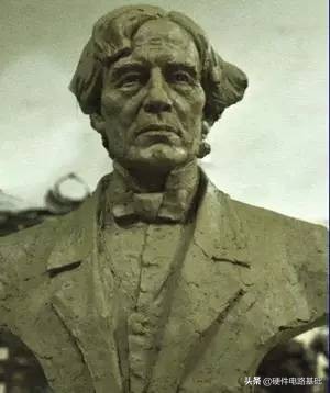 电容为什么叫法拉,电容的正确叫法