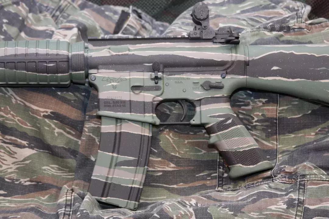 军事迷彩风格,现在的迷彩和星空迷彩相比