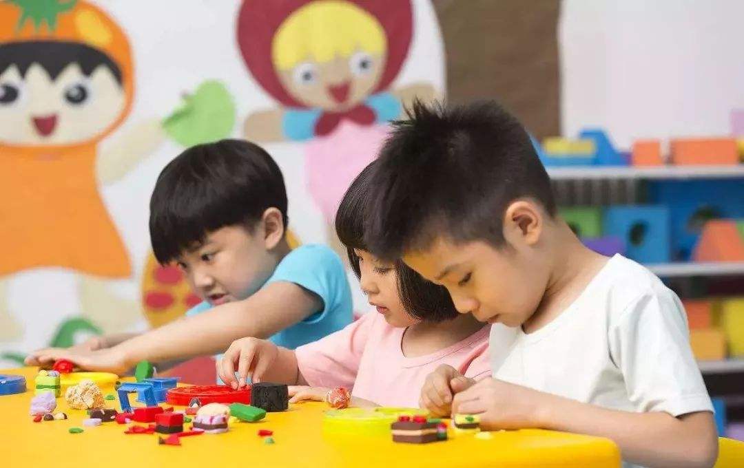 儿童色彩心理学的颜色代表什么,揭秘颜色和孩子性格的关系