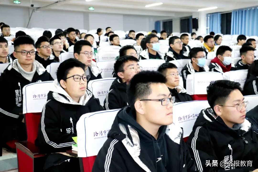 庞文斌校长,庞文斌洛阳一高文兴中学