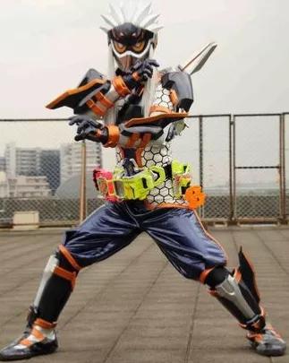 盘点假面骑士剧场版出现的,假面骑士时王剧场版20位骑士飞踢