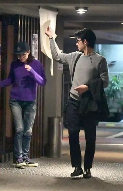 绝美人间传奇！两个大美人还在一起