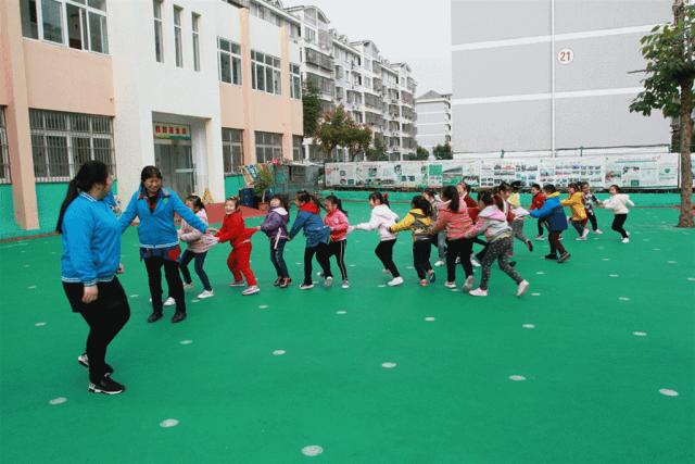 “走进新地点·体验教师”活动圆满结束——「新起点幼儿园」！
