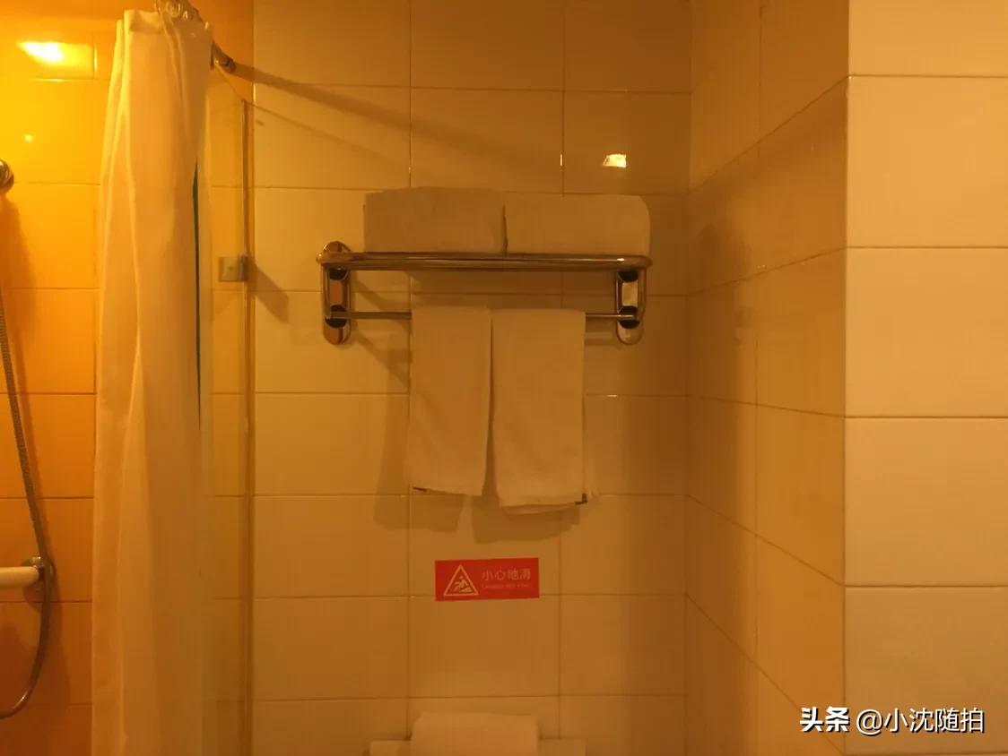 马鞍山旅社住一晚多少钱,马鞍山住宾馆