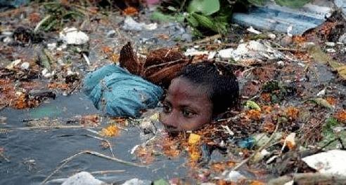 瞒不住了？！疫情最大的黑洞，这个国家可能导致疫情爆发