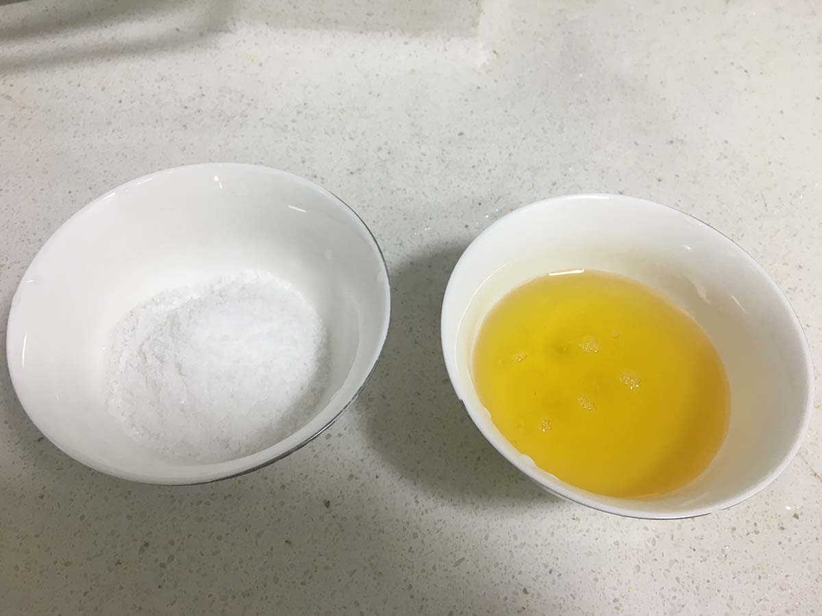 后厨阿姨餐具清洗,后厨阿姨打扫卫生视频