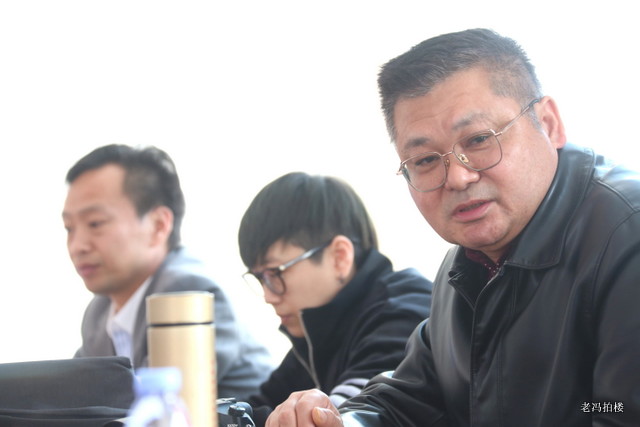 合作就是发挥各自的优势,合作新兴产业