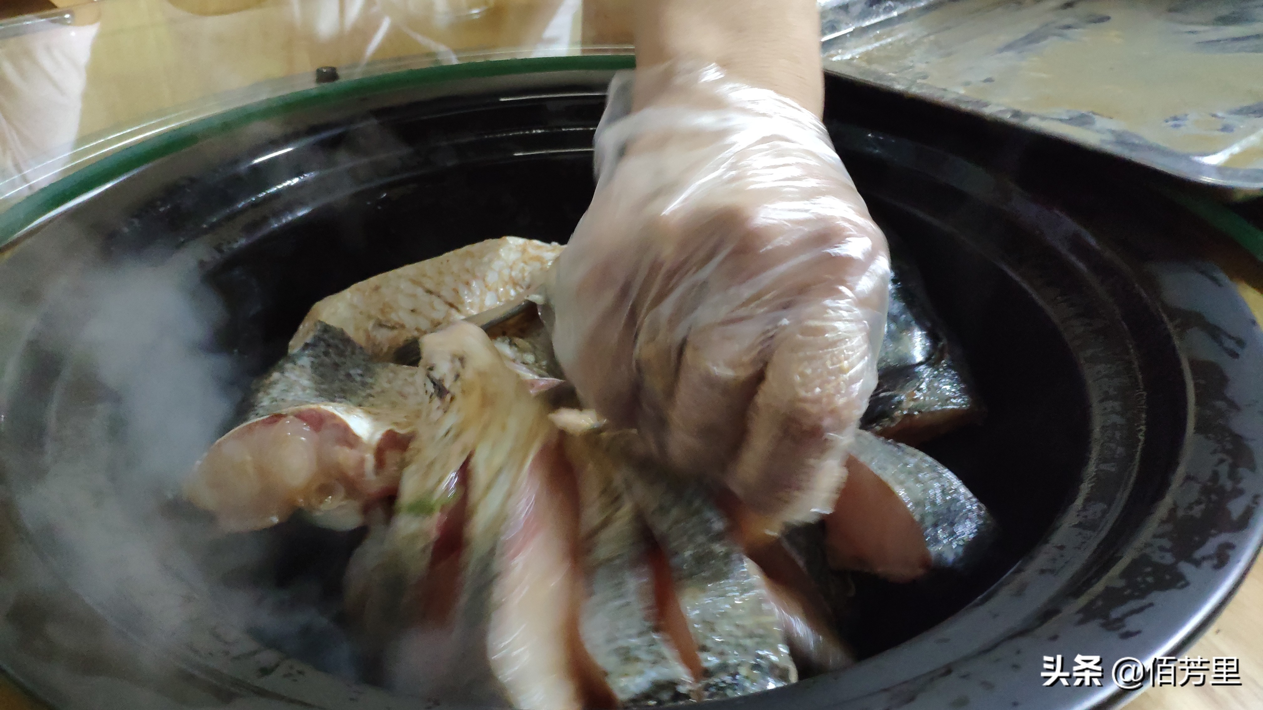 蒸汽石锅鱼有腥味,滇君鱼味蒸汽石锅鱼靠谱吗