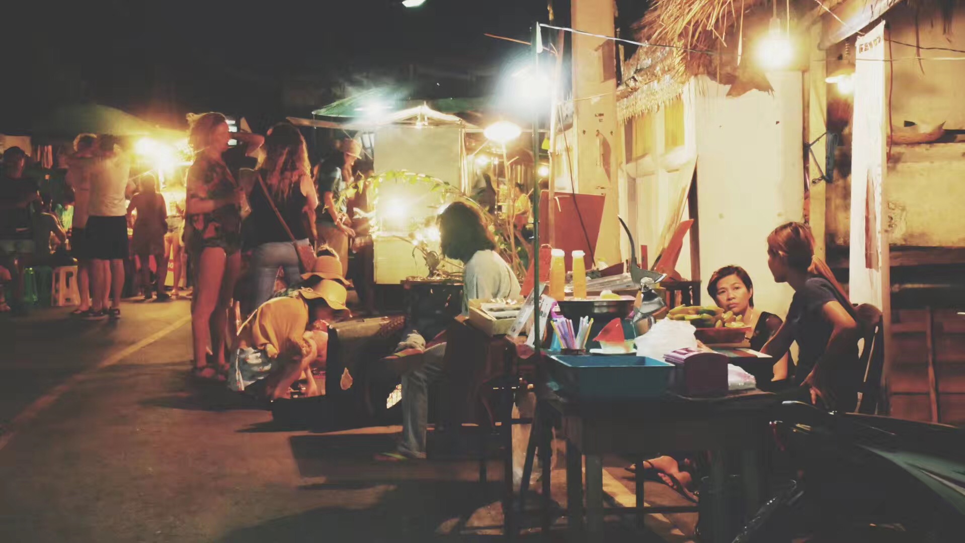 泰国免签入境需要看酒店信息,泰国签证必须提供全程酒店入住单