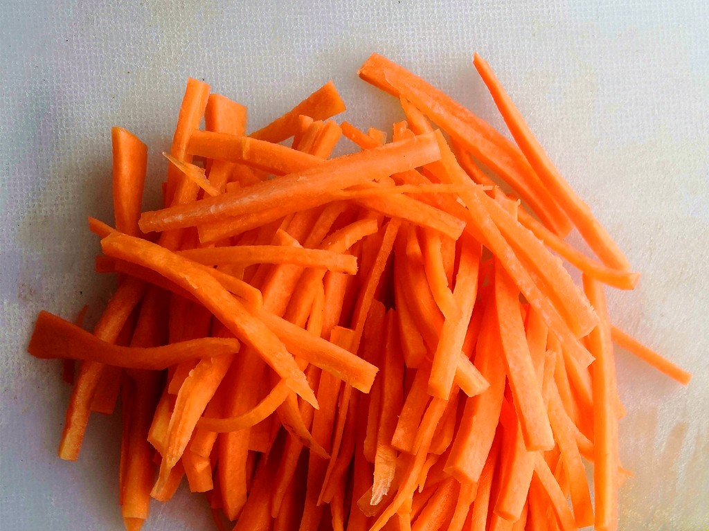 好喝的牛肉汤家常做法,这才是牛肉汤最嫩的做法