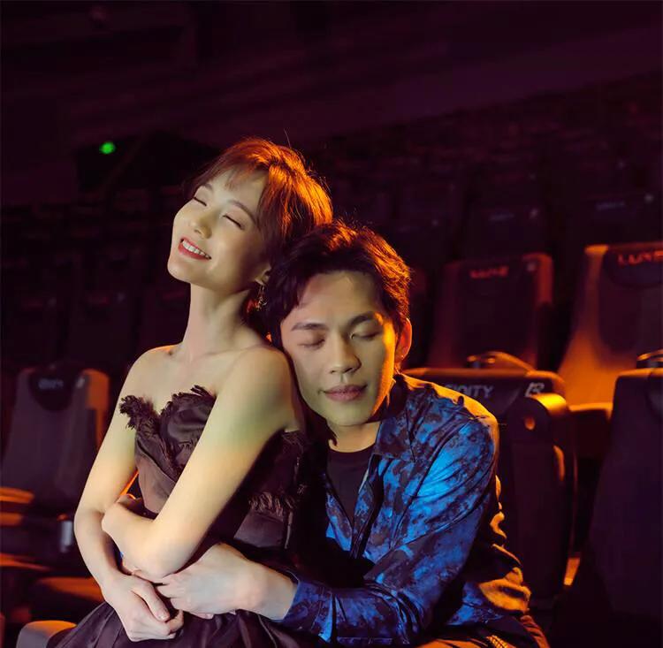 采访了50位浪漫男女，仅有10位懂得情人节玫瑰花语，会说超暖情话