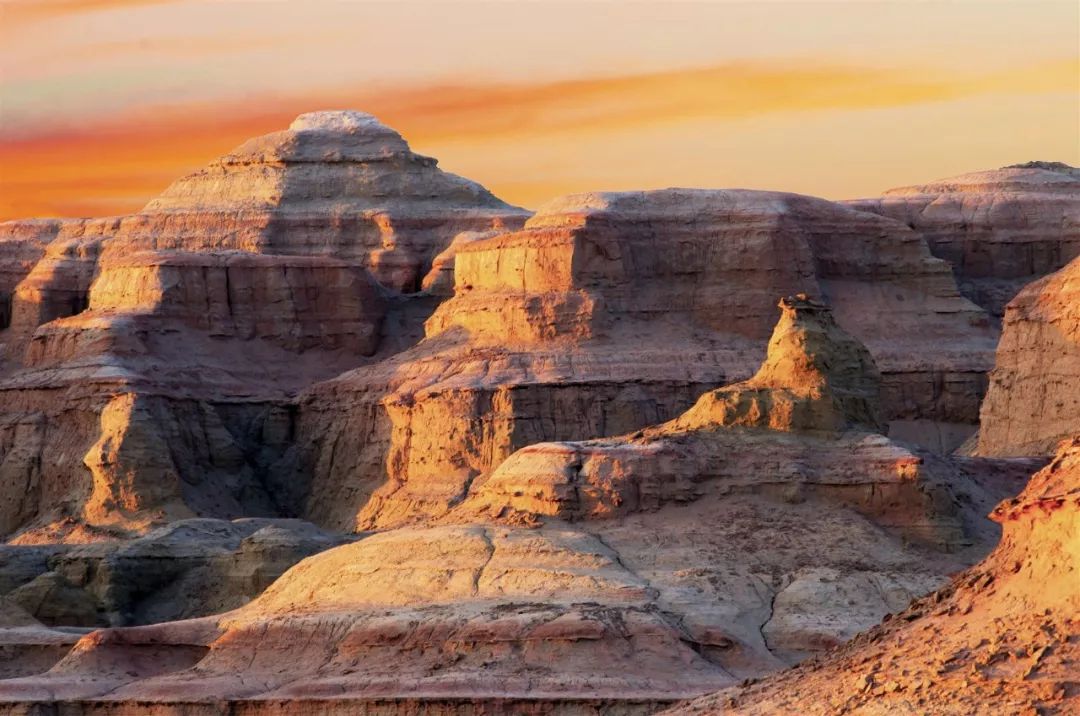 国庆七天要去哪里玩啊,国庆节七天怎么过不能出去玩