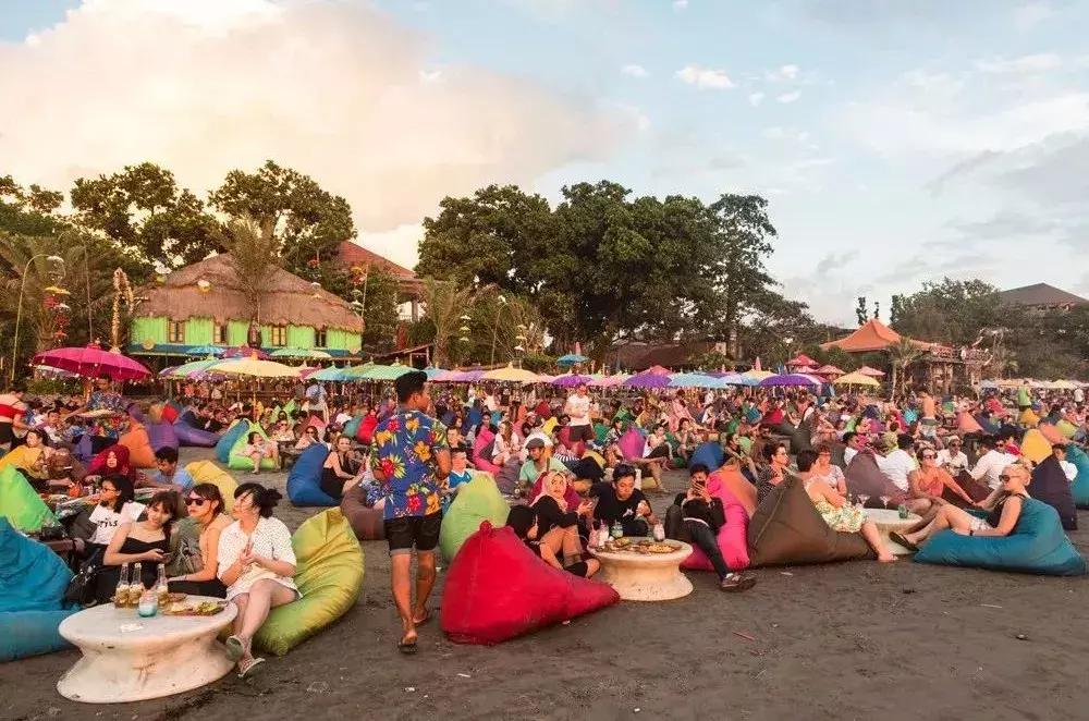 巴厘岛最垃圾的海滩,巴厘岛度假胜地
