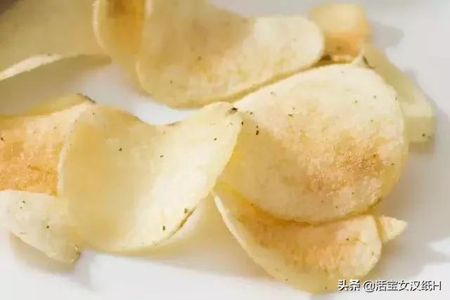 测评网红零食冰皮蛋糕 (网红测评各种好吃又颜值高的零食)