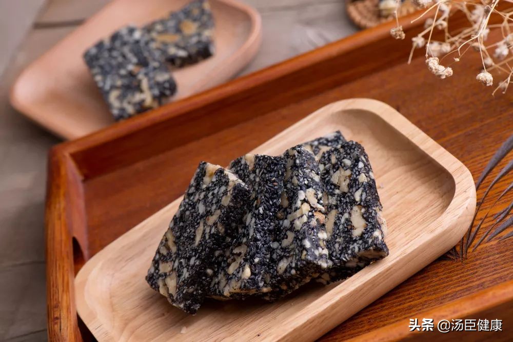 病从口入！提醒：这些零食有些人最好别吃，大部分人都吃过第一个