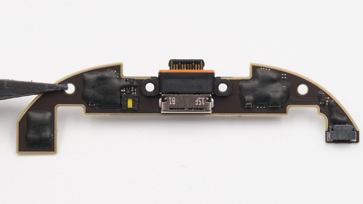 airpodspro和beatsstudiobuds到底谁好,beatsstudiobuds对比airpods第三代