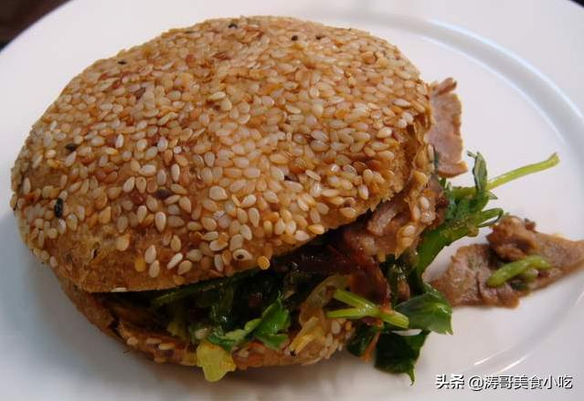 护国寺小吃是百年老店吗,护国寺小吃最正宗的是哪家店