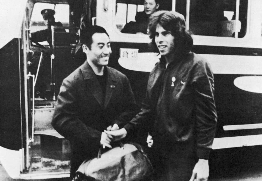 1971年，一个美国年轻人在日本上错了车，却改写了中、美的历史