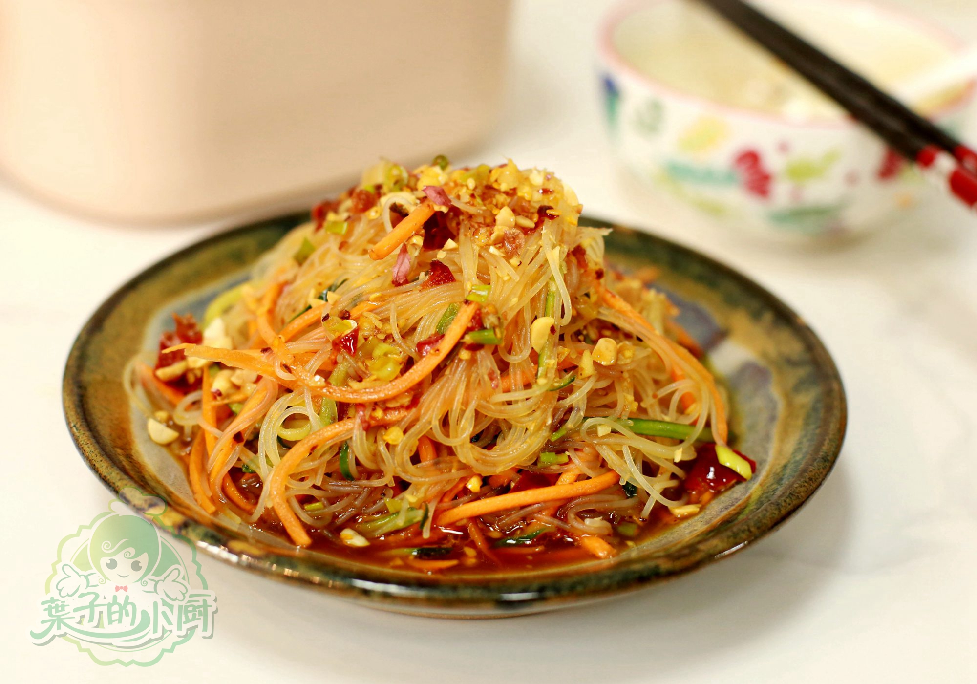 凉拌菠菜粉丝的汁怎么调,凉拌粉丝好吃的六种做法