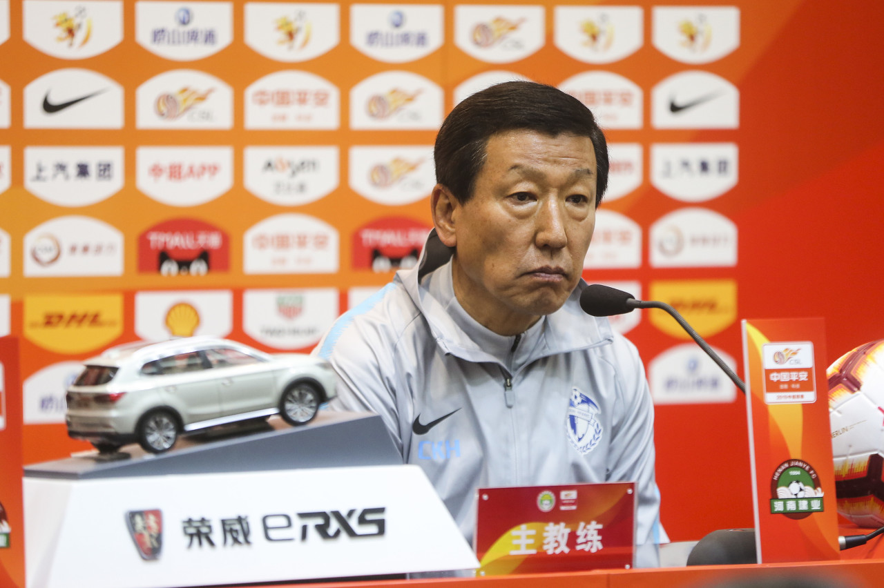 中超4轮小结：降级区一地鸡毛不忍直视京鲁粤不败金身何时能破？