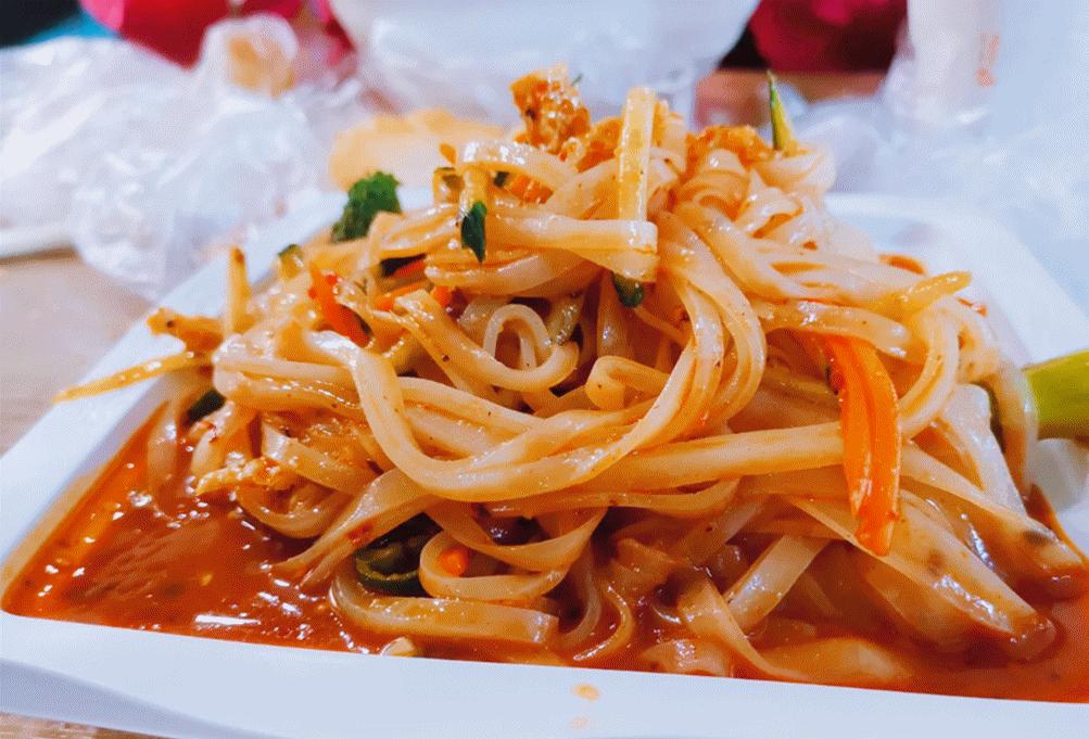 收下这份《夏日凉皮凉面指南》，银川这8家店也太好吃了吧