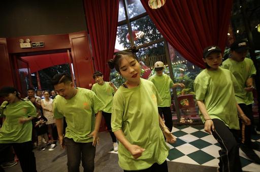 合肥莽子火锅朗峰,合肥包河区莽子火锅大戏院店