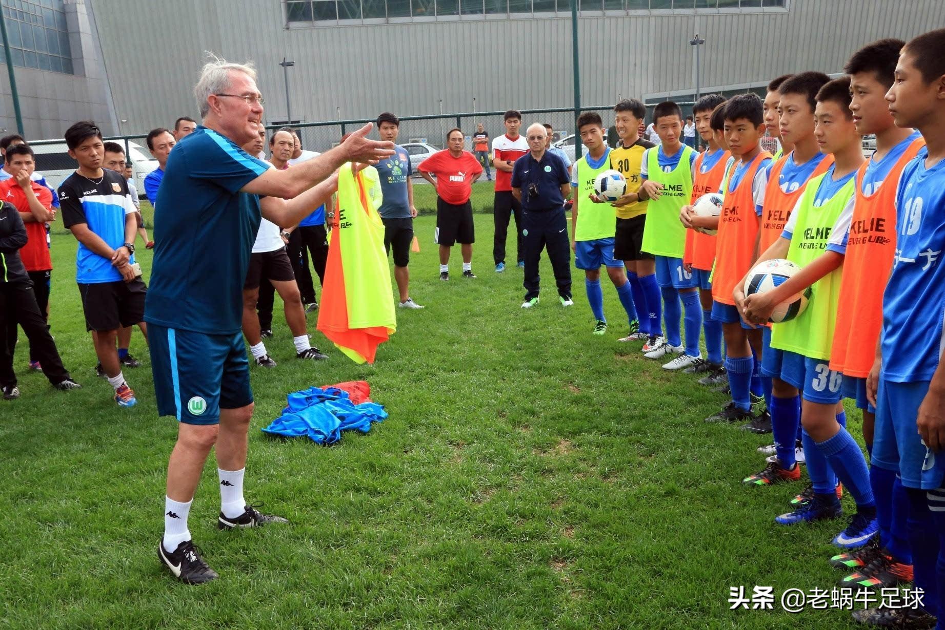 发展校园足球成就中国足球梦想,中国足球要青训才能崛起