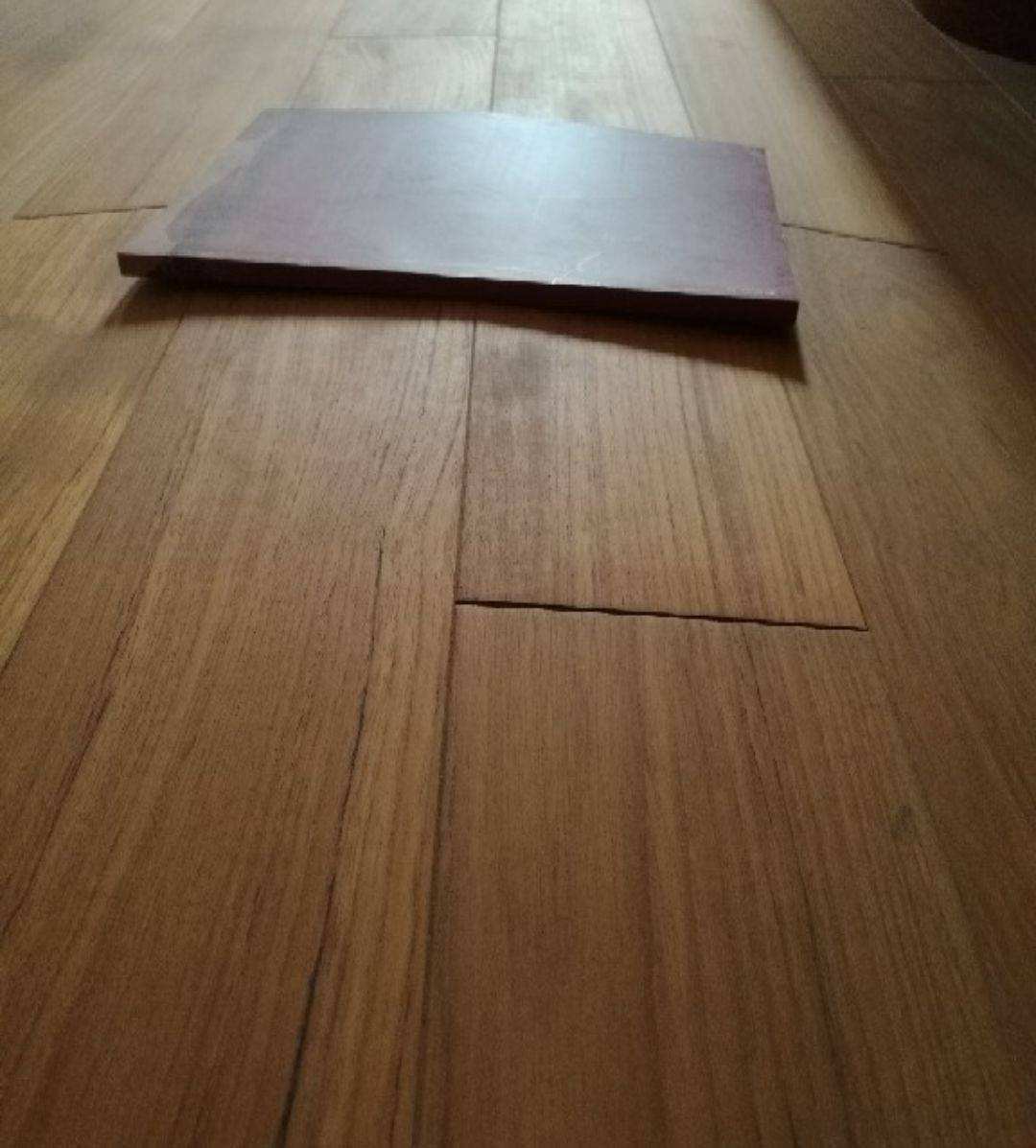 修地板起拱多少钱,地板起拱怎么处理用什么胶