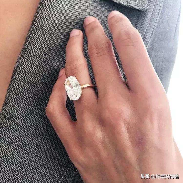 各大明星结婚的婚纱,2019明星婚纱
