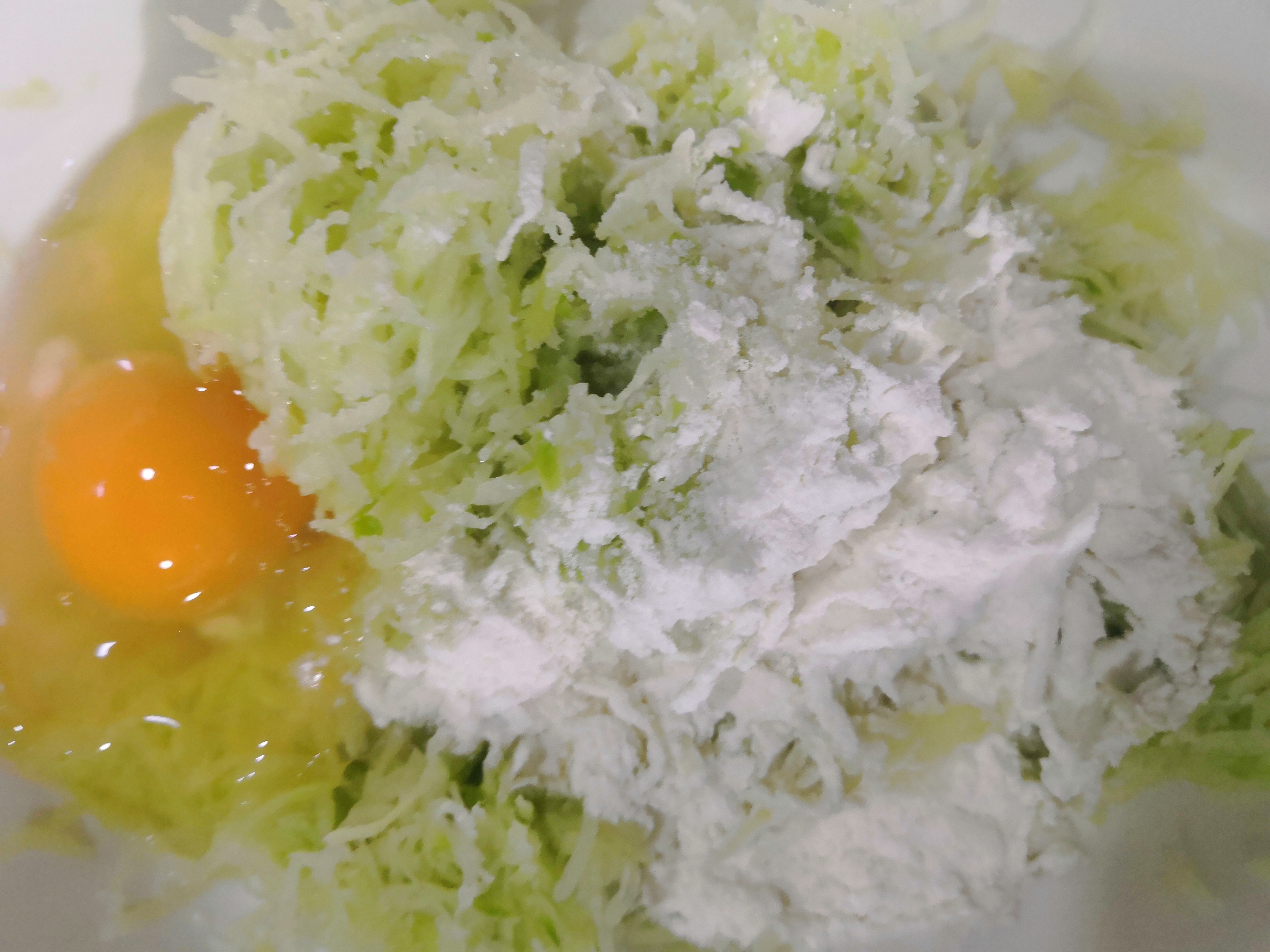 萝卜丝丸子怎么做才能软烂,萝卜丝丸子怎么做第二天也脆脆的