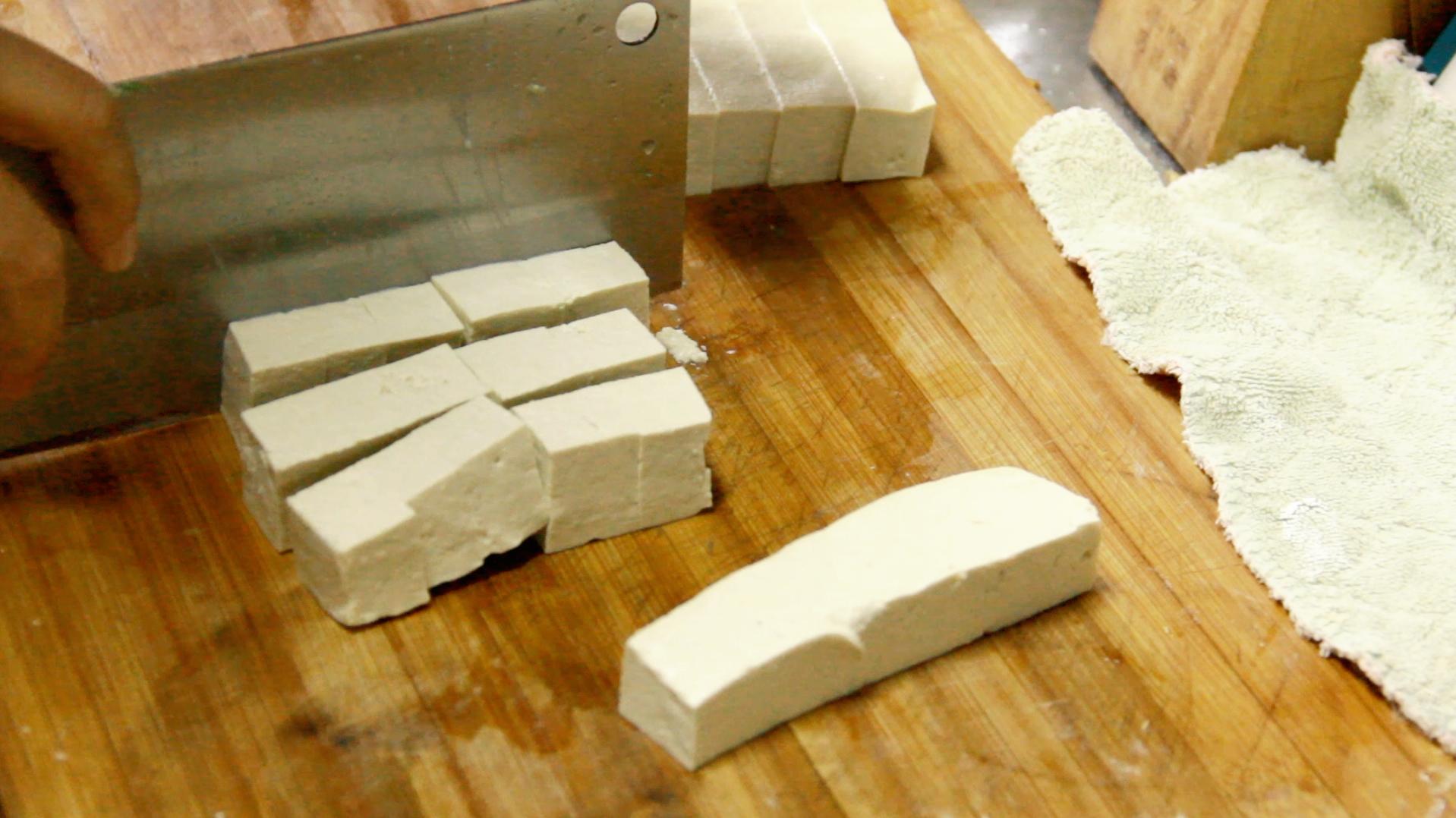 大厨教做菜招牌菜麻婆豆腐,粤菜麻婆豆腐做法特色招牌菜