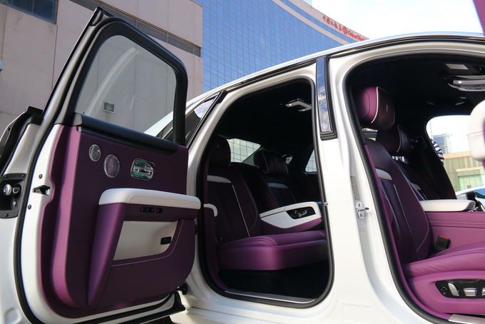 全新一代劳斯莱斯古思特,豪华180评测