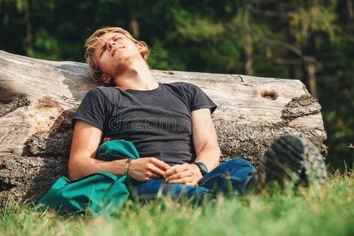 剧烈运动后为什么不能大量喝水,多喝水可以引起水中毒吗