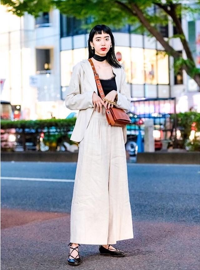 卡其色最佳的搭配,深卡其色的最佳搭配