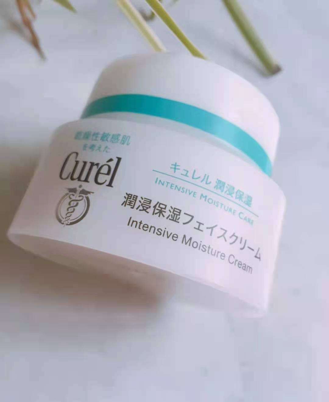 干皮春夏护肤推荐什么品牌,熬夜党学生党春夏精简护肤水乳