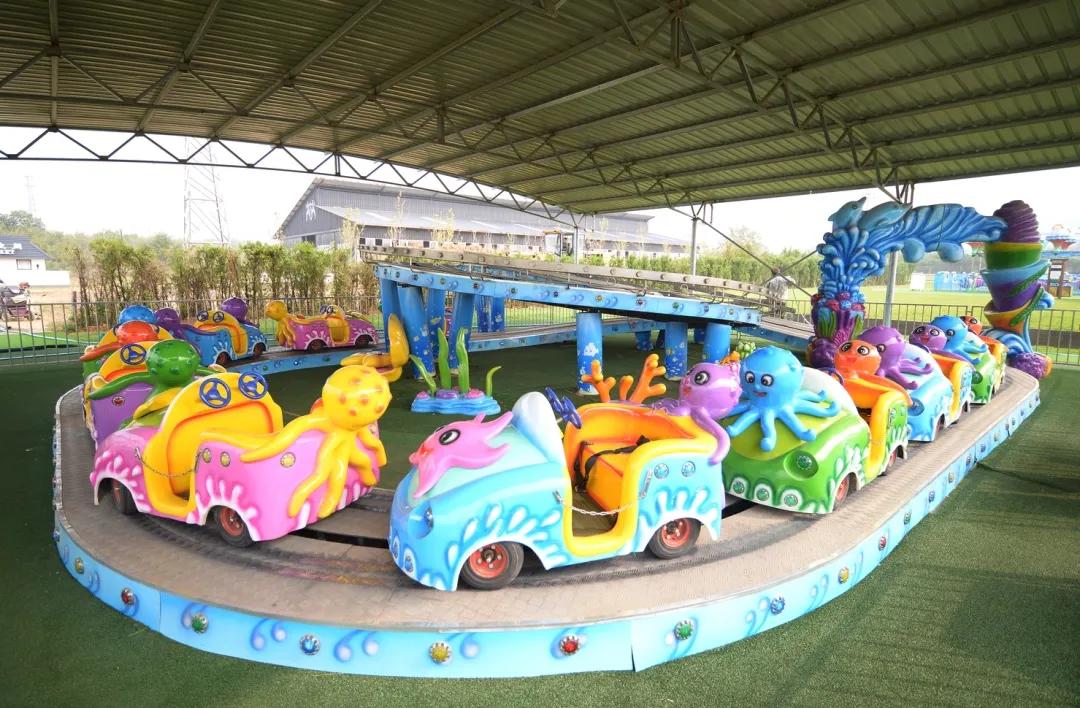 大连铭湖牧场和三寰牧场哪个好,大连铭湖牧场和三寰牧场哪个好玩