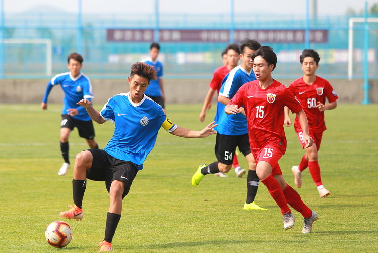 关于6岁当队长的U19大连小将俸泽源，你可能不知道的11件事