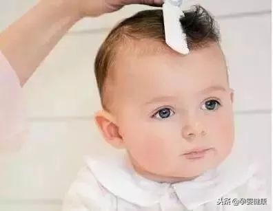 婴儿囟门乳痂需不需要清洗掉,抠了囟门乳痂有影响吗